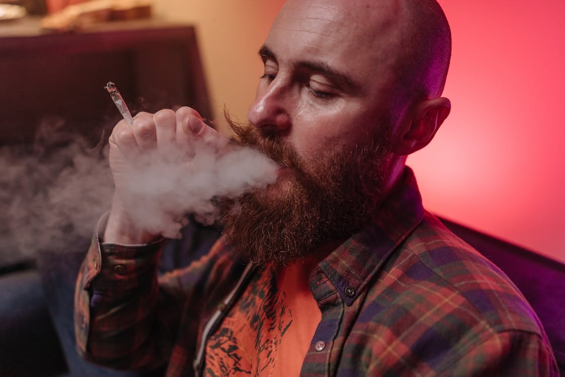 How to Smoke Weed | Crystal Cloud 9 Canada