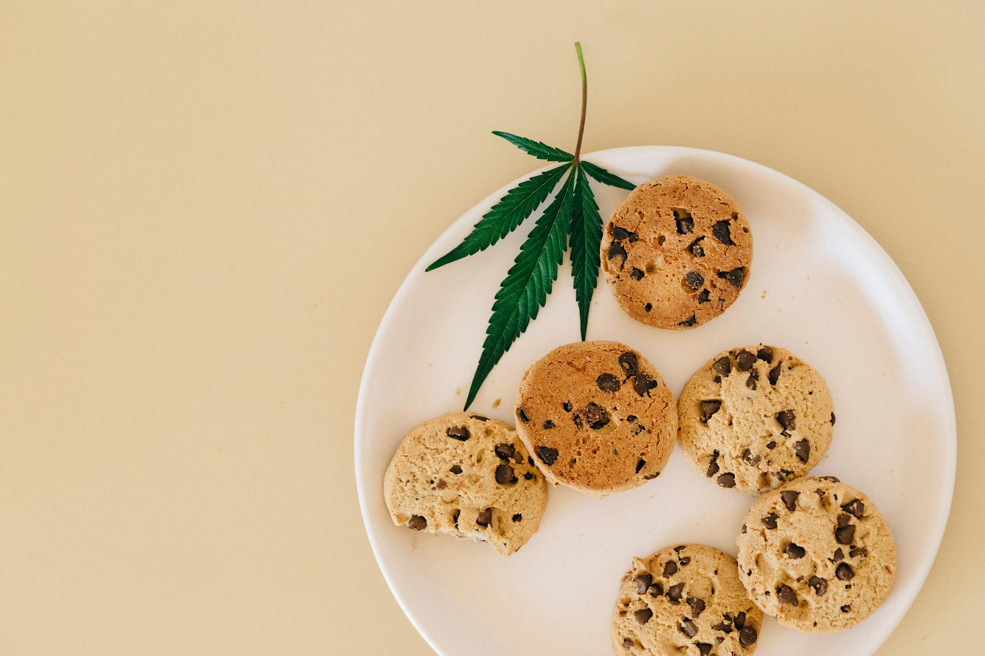 | Crystal Cloud 9 Canada Edibles online at Canada | Crystal Cloud 9 Canada